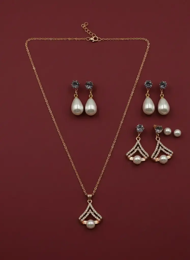 American Diamond Adjustable Minimal Chain Pendant 